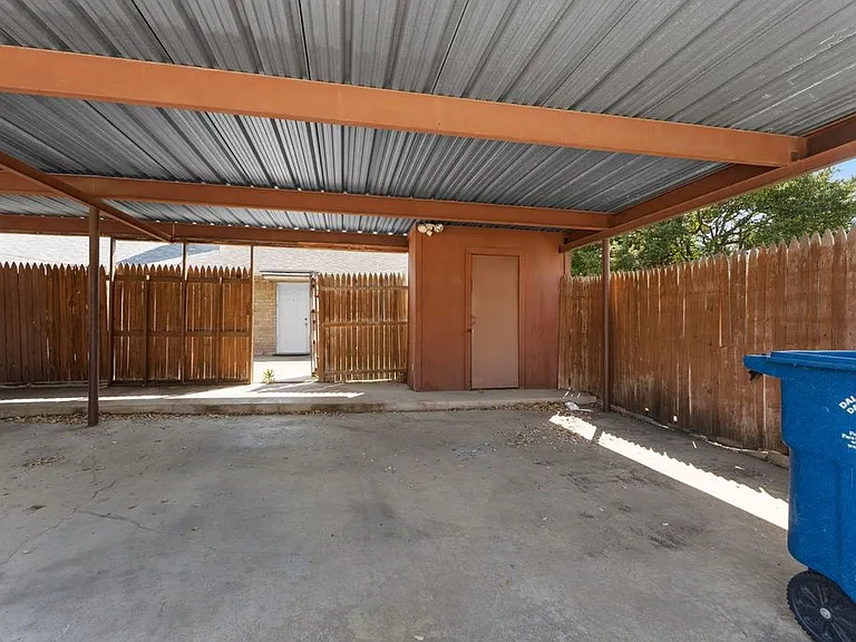 15839 El Estado Dr — Photo 17