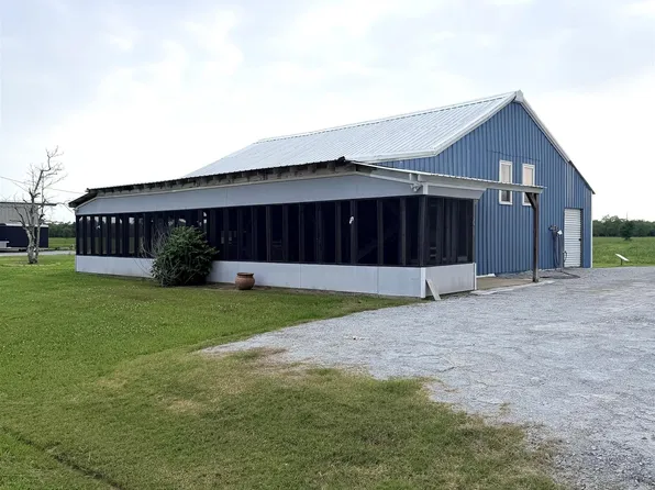 150 Peggy Ann Ln, Lake Charles, LA 70607