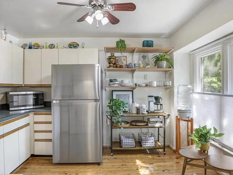 3807 Usher Ct — Photo 8