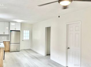 317 Duke St W #6, Kitchener, ON N2H 3X9