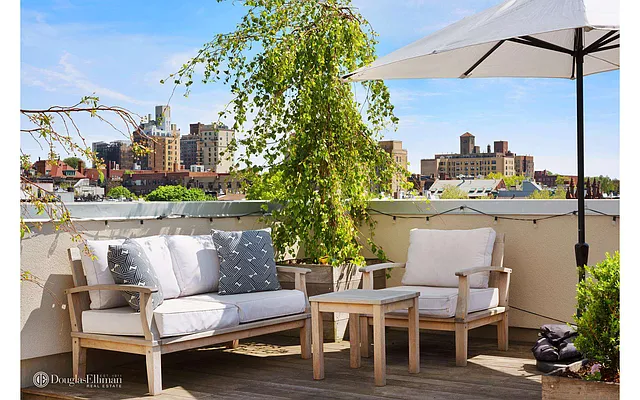 Sold by Douglas Elliman | media 20