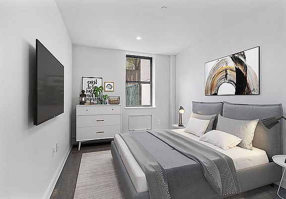 4th image of 260 Water St #1