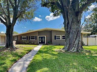 1703 Sims Pl, Lakeland, FL 33803