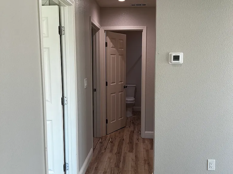 3165 Linden St — Photo 22