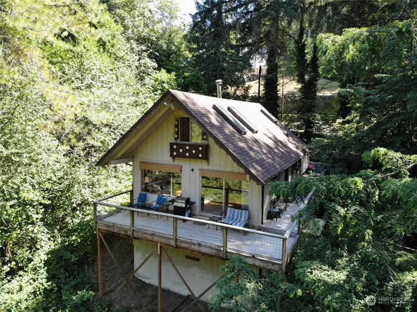 20218 Locust Way, Lynnwood, WA 98036