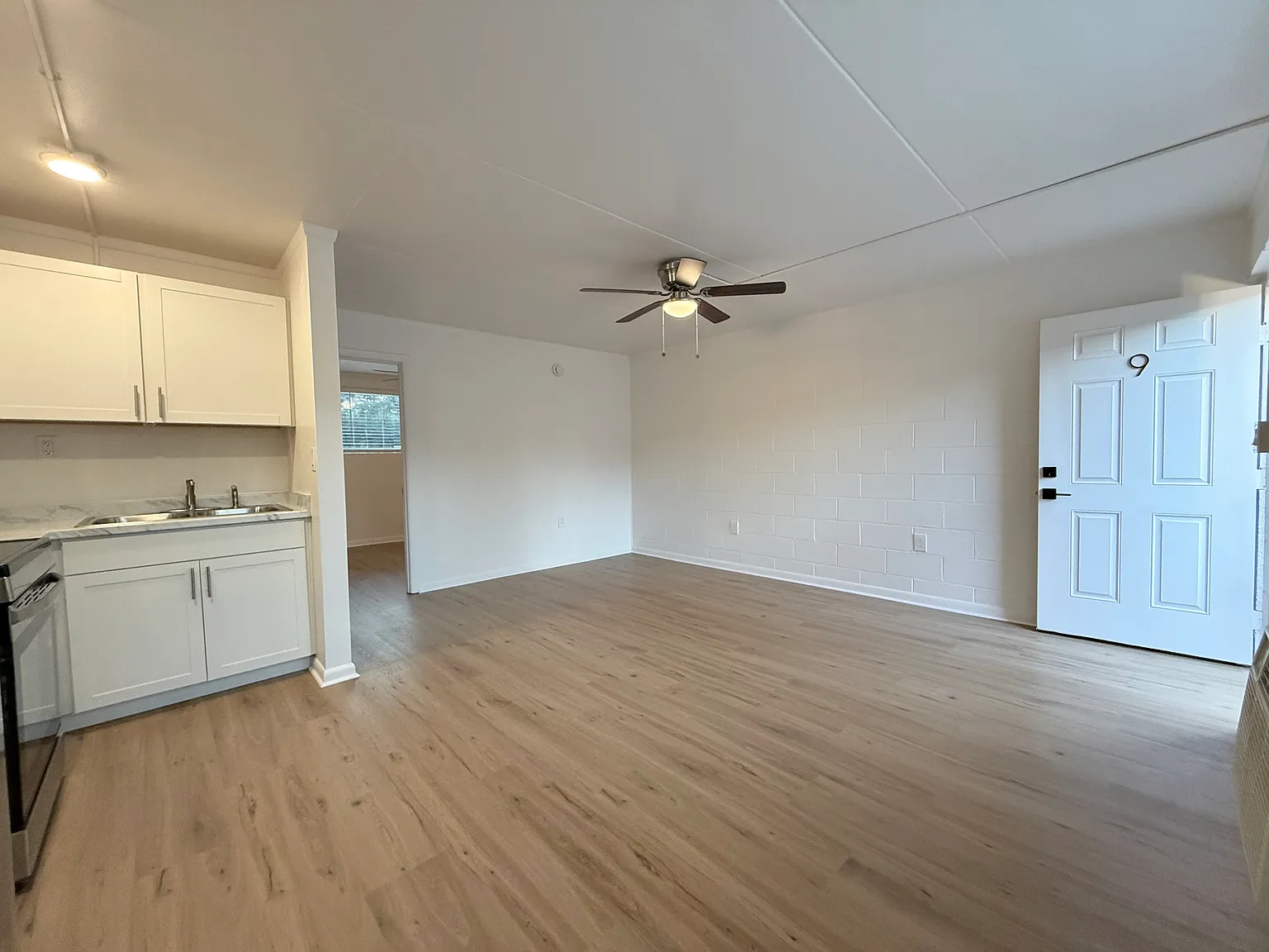 1 bed, 500 sqft, $1,095 — Photo 2