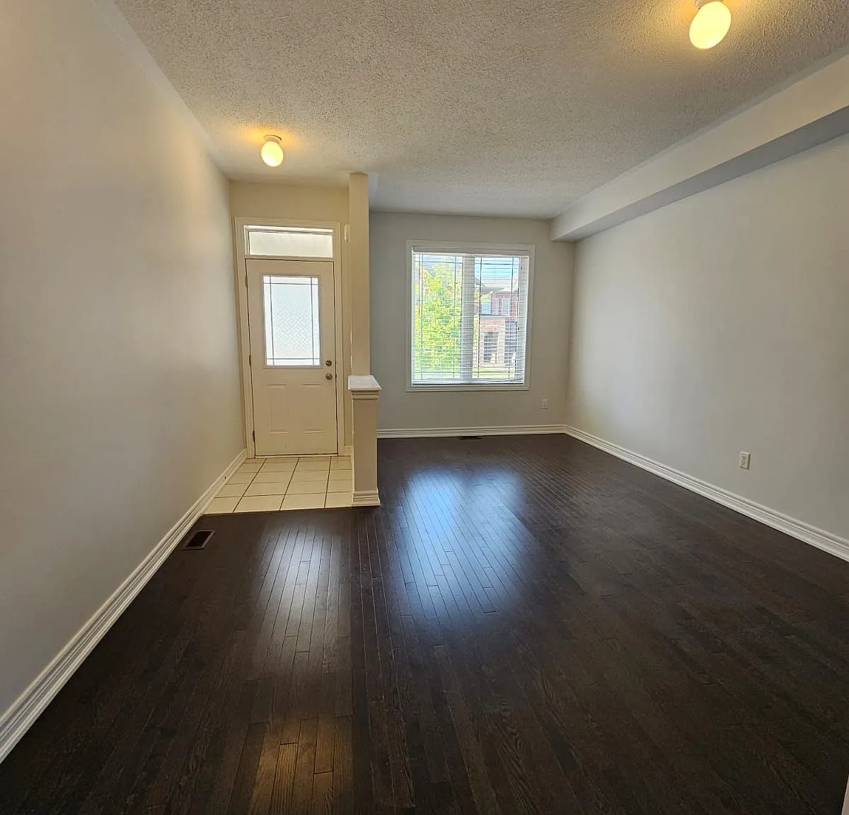 3 bed, $2,950 — Photo 3