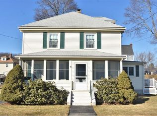 46 Ellis St, Woburn, MA 01801