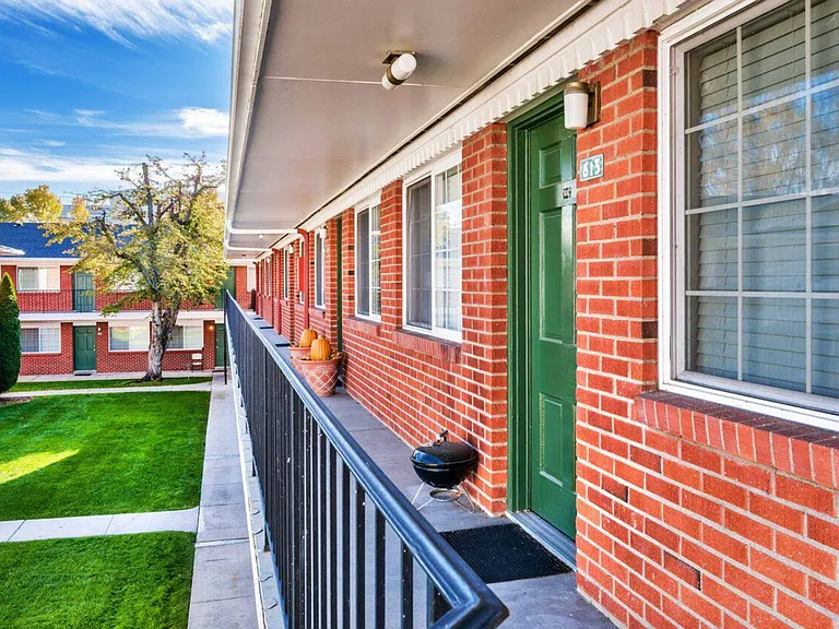 Cambridge Dorchester Apartment Homes — Photo 7