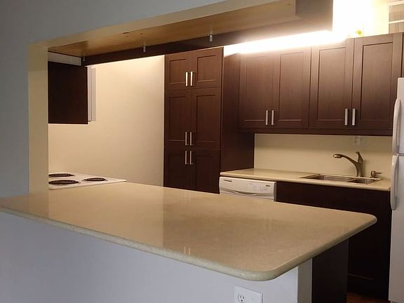 4th image of 115 S Lois Ave APT 122