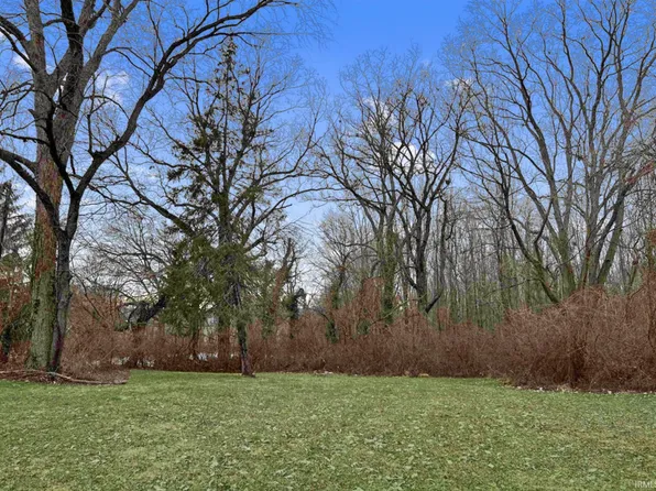 4700 Kratzville Rd, Evansville, IN 47710