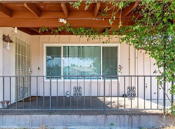 4th image of 40849 Lois Ct