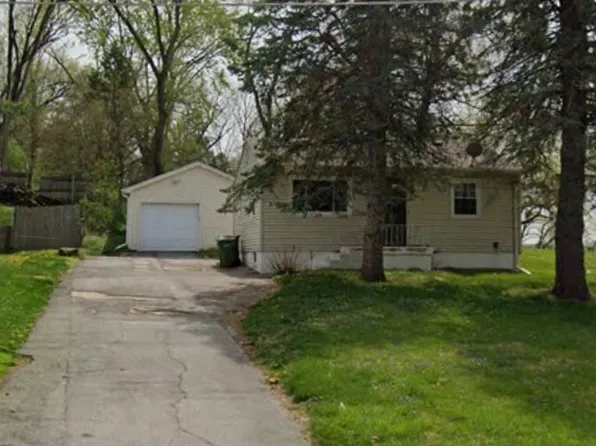 2105 Camp Brewster Rd, Bellevue, NE 68005