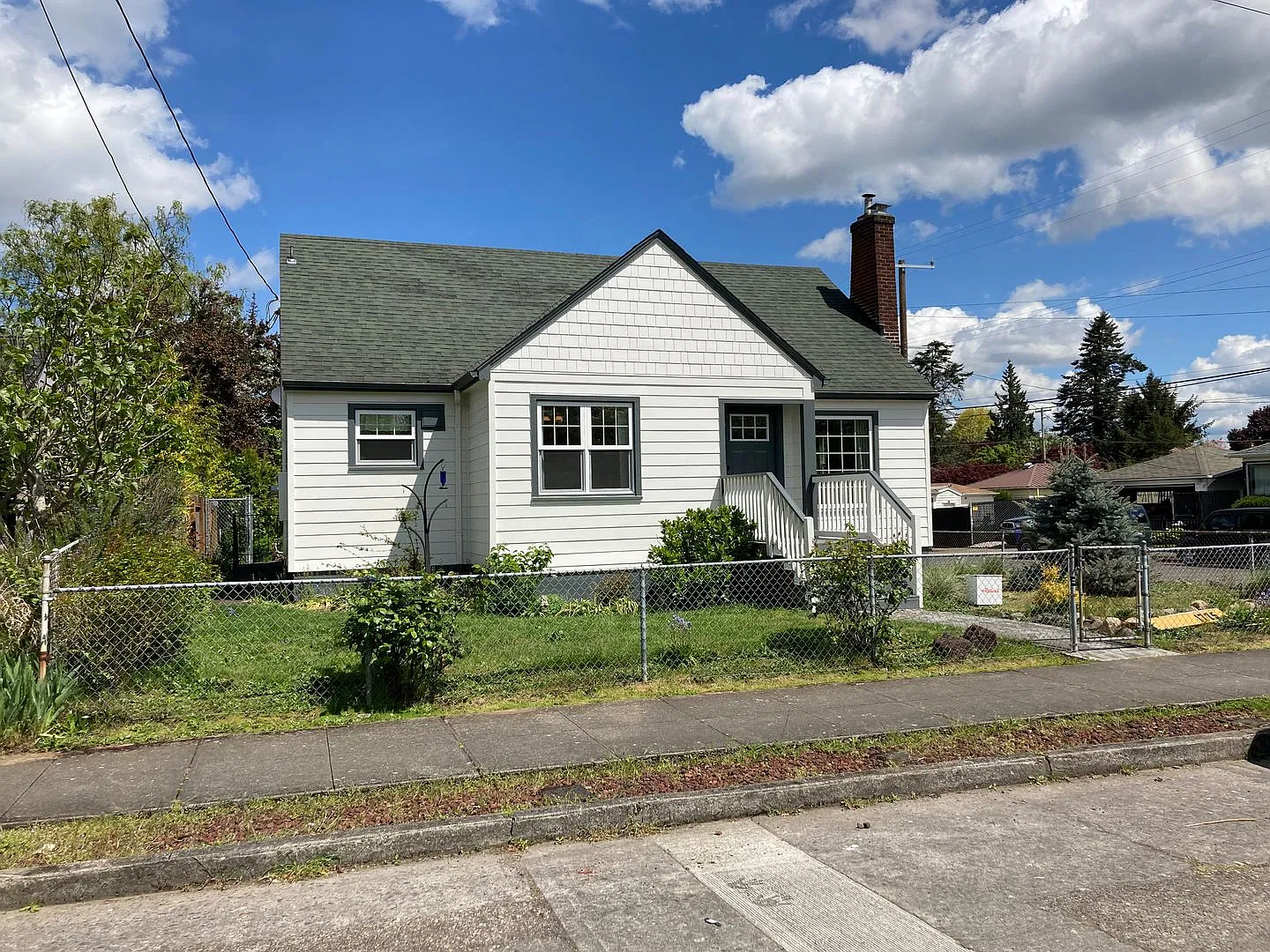 Classic Woodlawn Home with Expansive Backyard — Photo 2