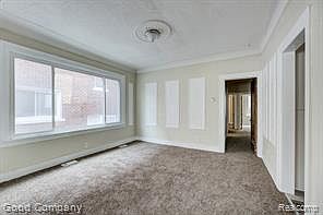3rd image of 2669 Glendale Ave