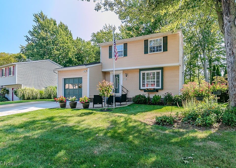 1st image of 550 Trailwood Dr