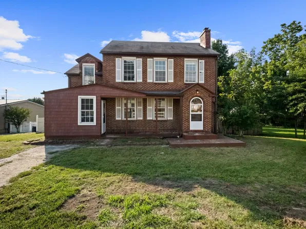 3213 Jackson Ave, Point Pleasant, WV 25550