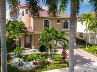 12441 SW 1st St, Plantation, FL 33325