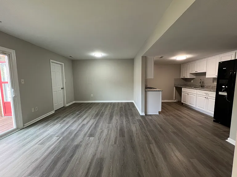 400 Advocate Ct #D — Photo 5