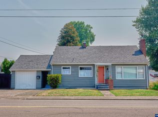 210 N 1st Ave, Stayton, OR 97383
