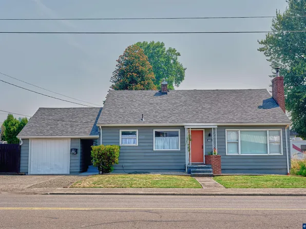 210 N 1st Ave, Stayton, OR 97383