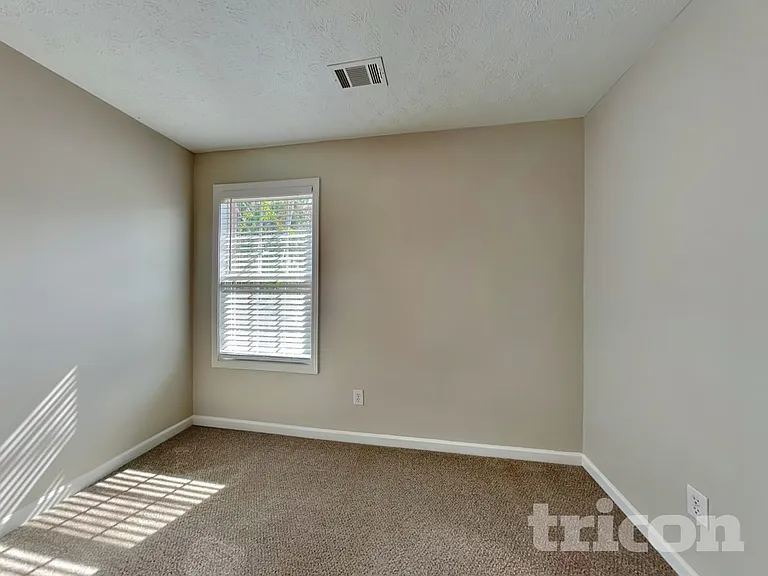 250 Indian Lake Trl — Photo 13