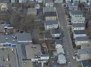 42 Cabot St #2, Salem, MA 01970
