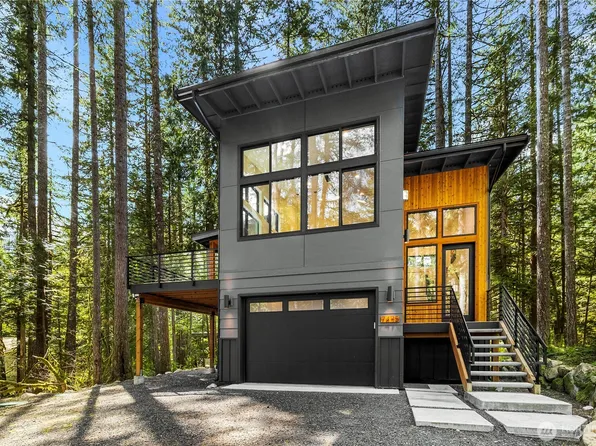 7475 Canyon View Drive, Deming, WA 98244