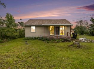 940 Athens Rd, Sherwood, MI 49089