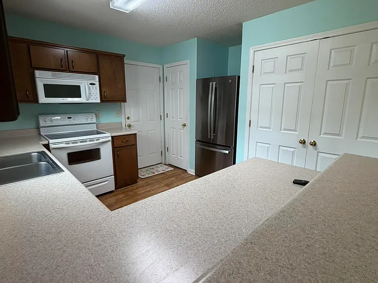 1221 Nautical Dr SE — Photo 21