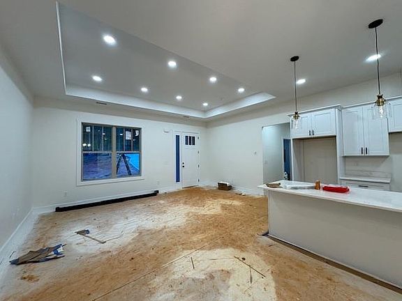 3rd image of 187 Susans Rd