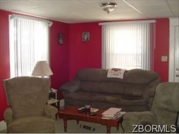 1017 Clay St, Zanesville, OH 43701