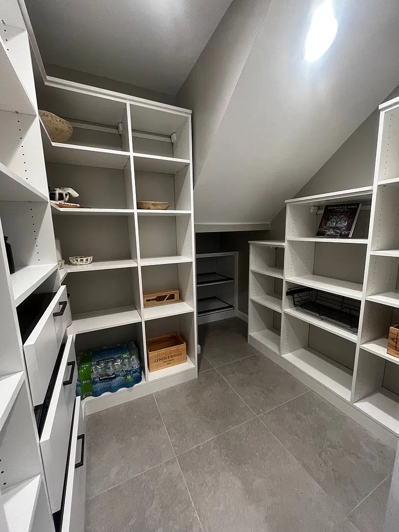 Shows Better Than A Model Home Fully Furnished & Move-In Ready! — Photo 4