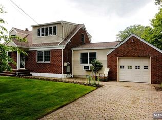 144 Lincoln Ave, Dumont, NJ 07628