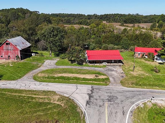 2nd image of 5421 Muhlbach Rd
