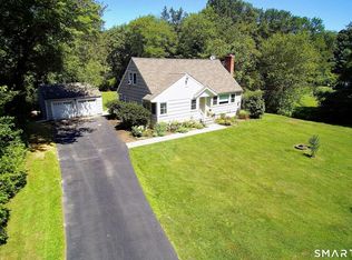 18 Head Of Meadow Rd, Newtown, CT 06470