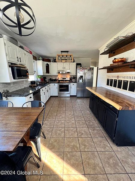 2nd image of 83 Harrison Avenue