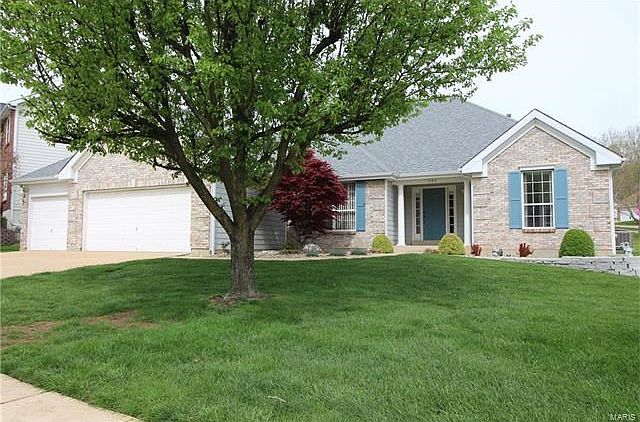 Welcome to 955 Arlington Glen Dr.!
