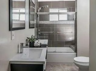 4641 10th Ave #1, Los Angeles, CA 90043