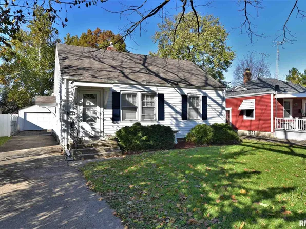 2833 S 4th St, Southern View, IL 62703