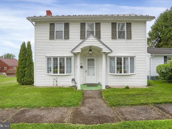 210 Laura St, Philipsburg, PA 16866