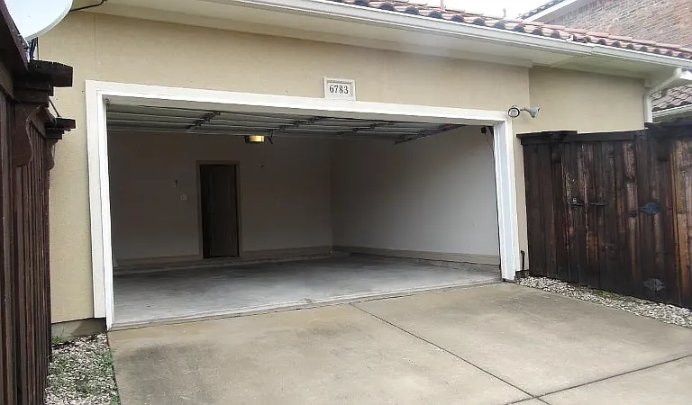 6783 San Fernando — Photo 14