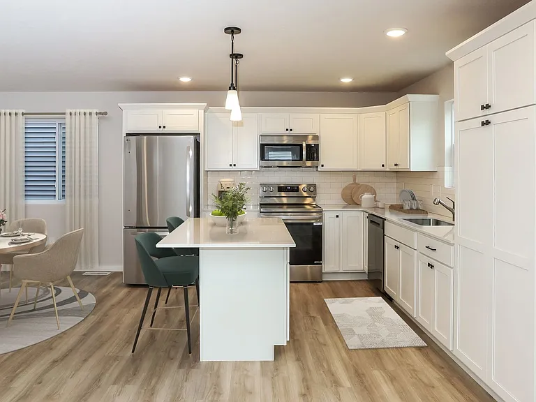 8220 Crestbrook Ct — Photo 3