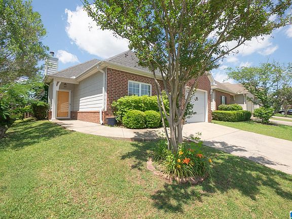 2nd image of 1096 Fairbank Ln