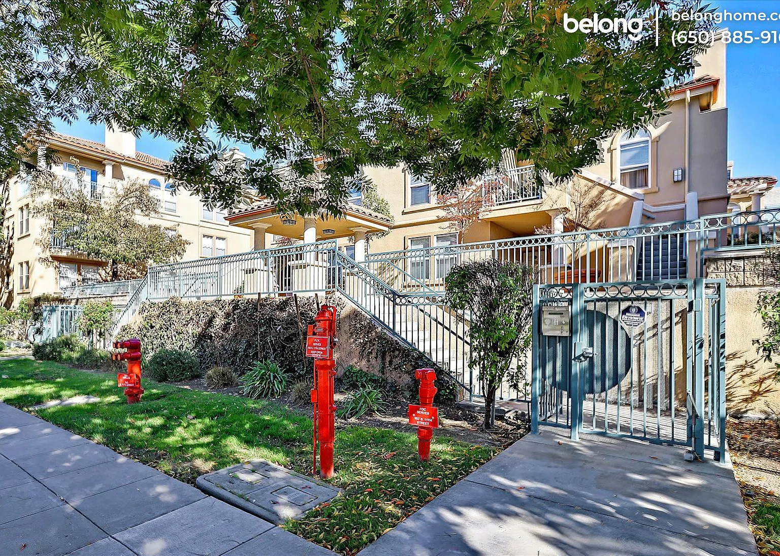 2 bed, 2.0 bath, 1241 sqft, $3,545 — Photo 2