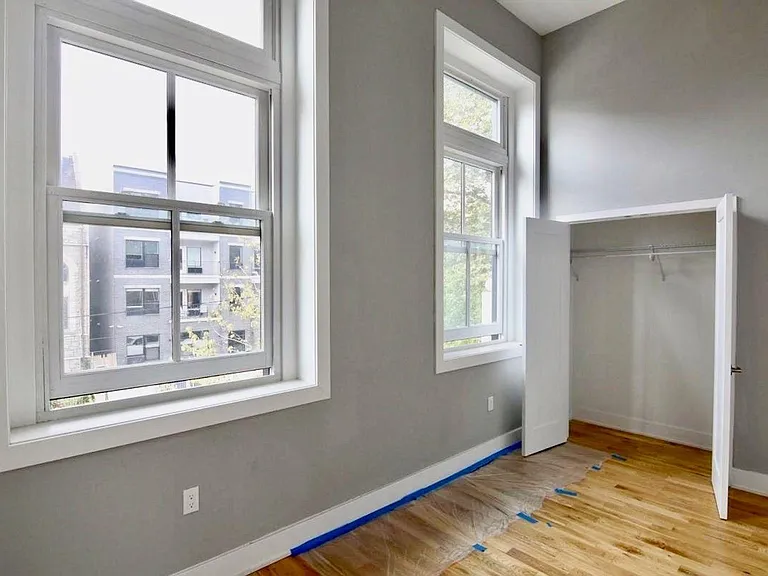 1521-23 W Girard Ave #201 — Photo 4