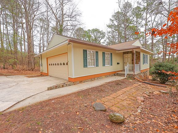 5th image of 207 N View Pointe Dr