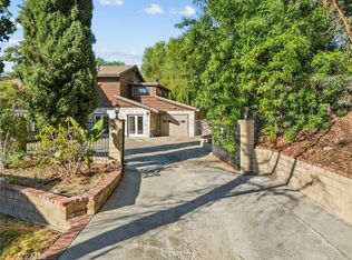 28247 Robin Crest Ct, Santa Clarita, CA 91387