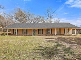 221 Pecan Hill Dr, Madison, MS 39110