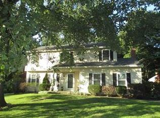 78 Voyage Dr, Glenmont, NY 12077